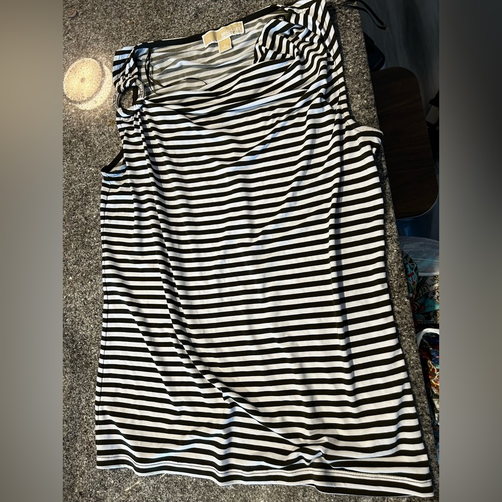 Michale Kors tank